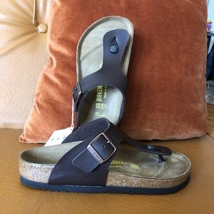 Birkenstock - Gizeh style - Never worn